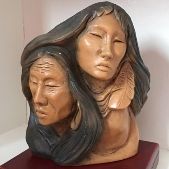 Thomas B Maracle “Together in Love” resin art sculpture - Picture 1 of 5